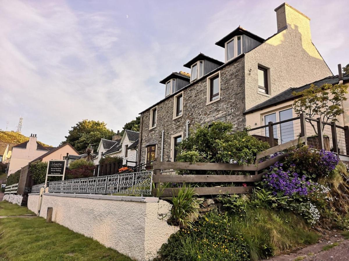 Seaview Guesthouse Малейг Екстериор снимка